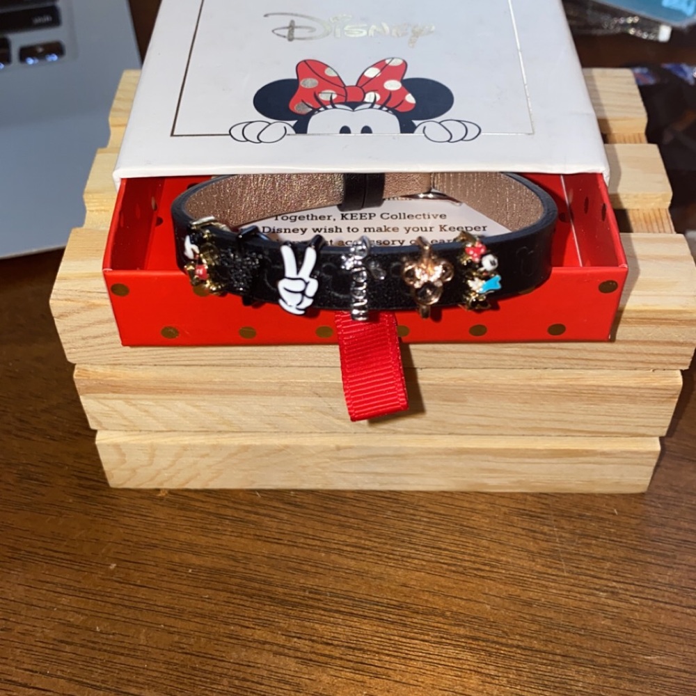 Disney Mickey & Minnie Mouse Bracelet with charms